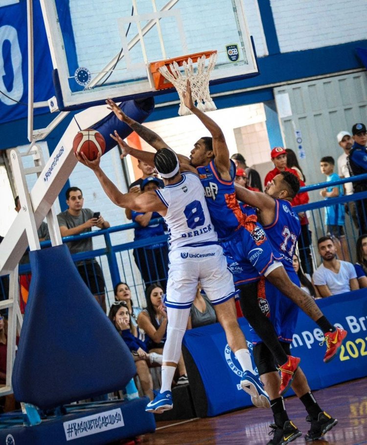 BRASILEIRÃO BASQUETE - Cruzeiro é um dos finalistas