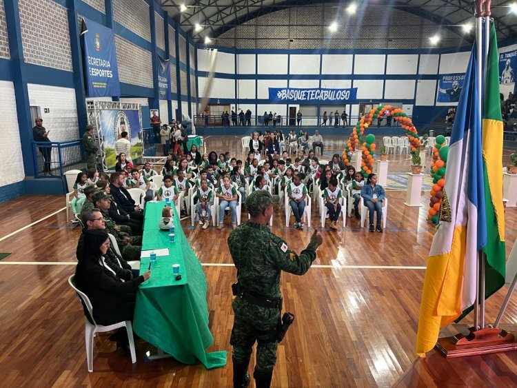 PROGEA - Alunos se formam em programa de educação ambiental