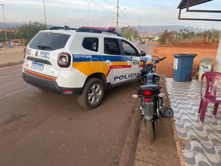 MOTOQUEIRO ABUSADO - PM identifica motoqueiro que fugiu de abordagem