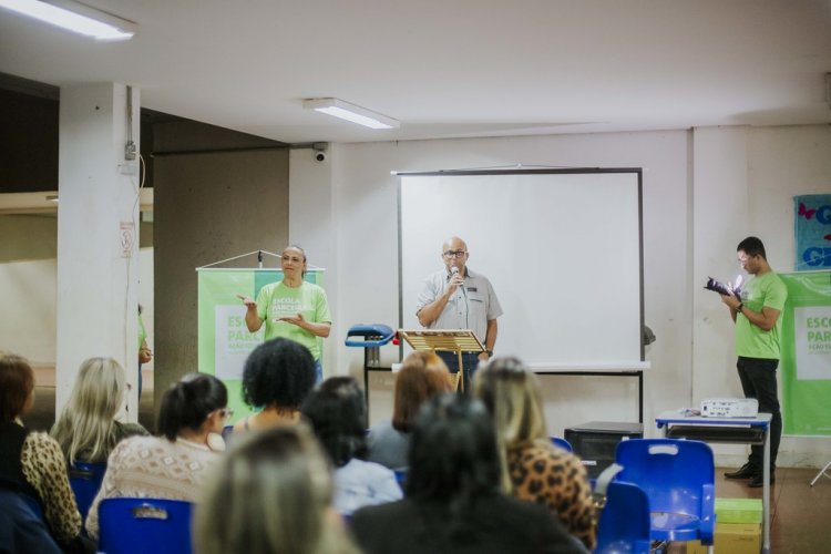 Escolas municipais recebem atividades até novembro