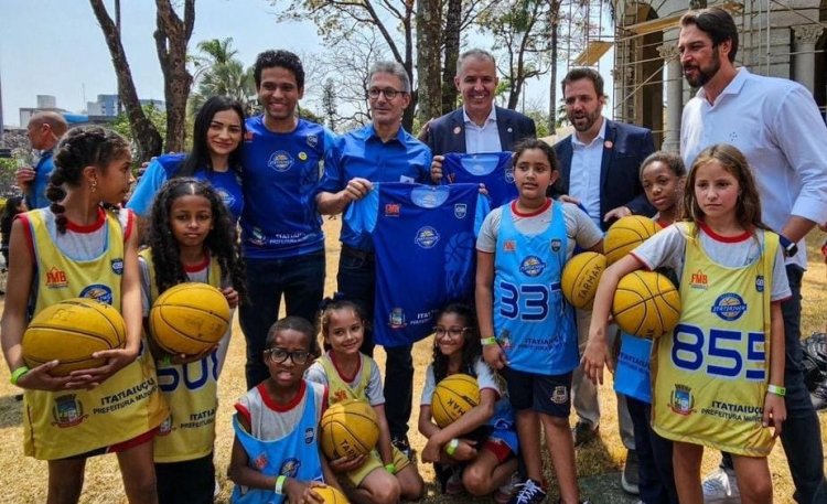 INCENTIVO AO ESPORTE - “Basquete na Cidade” no Palácio da Liberdade