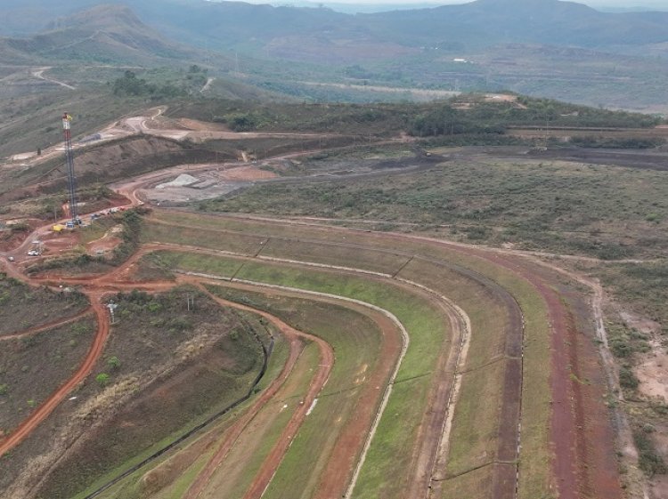 SERRA AZUL - Obras de descaracterização de barragem são fiscalizadas